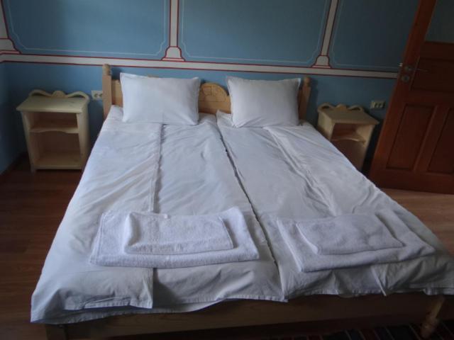 Hotel Недкова Къща à Koprivchtitsa Extérieur photo