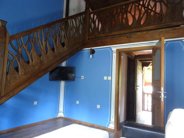 Hotel Недкова Къща à Koprivchtitsa Extérieur photo