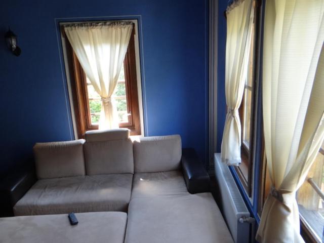 Hotel Недкова Къща à Koprivchtitsa Extérieur photo